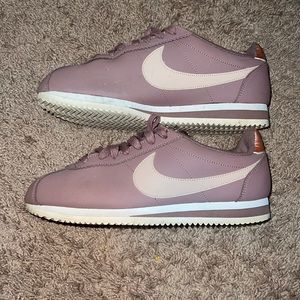 Nike Cortez